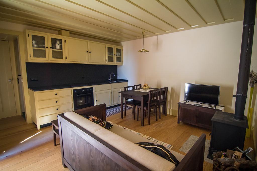 Casas Dos Avos Guest House Vale de Cambra Cameră foto