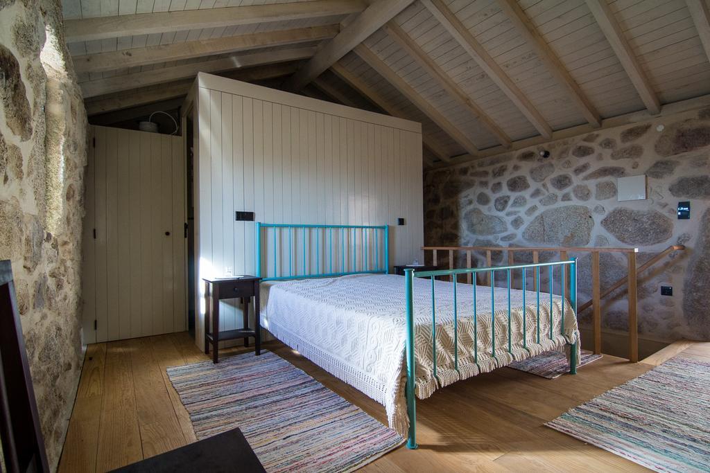 Casas Dos Avos Guest House Vale de Cambra Cameră foto