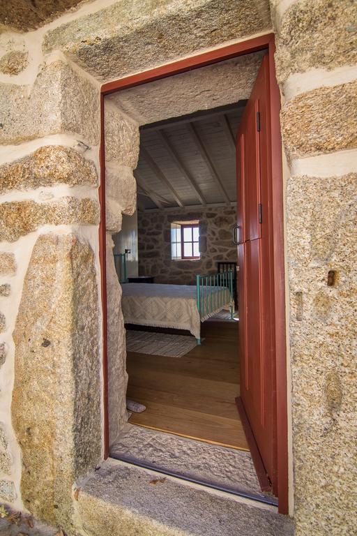 Casas Dos Avos Guest House Vale de Cambra Cameră foto