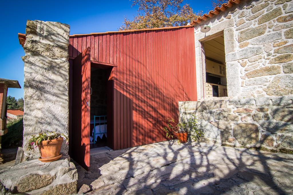 Casas Dos Avos Guest House Vale de Cambra Cameră foto